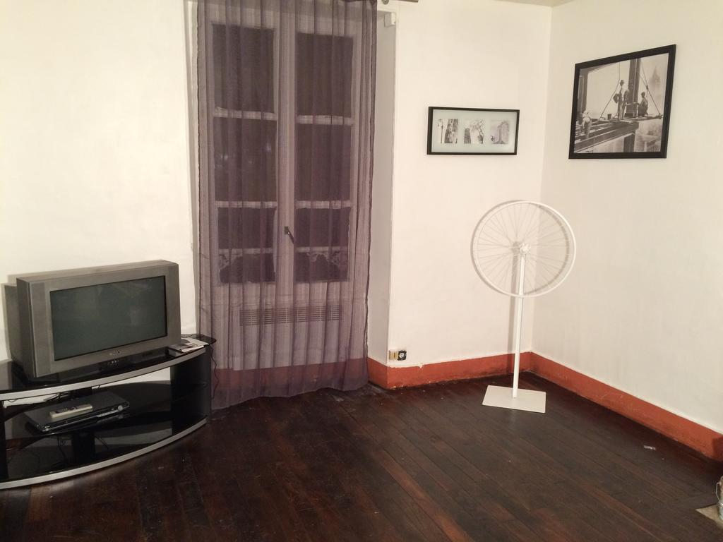 Chez Tibo Apartman Provins Kültér fotó