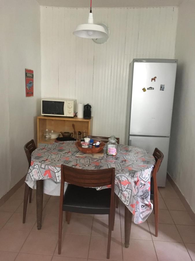 Chez Tibo Apartman Provins Kültér fotó